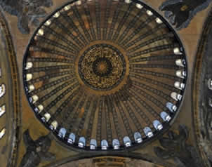 Culmina restauración de basílica de Santa Sofía